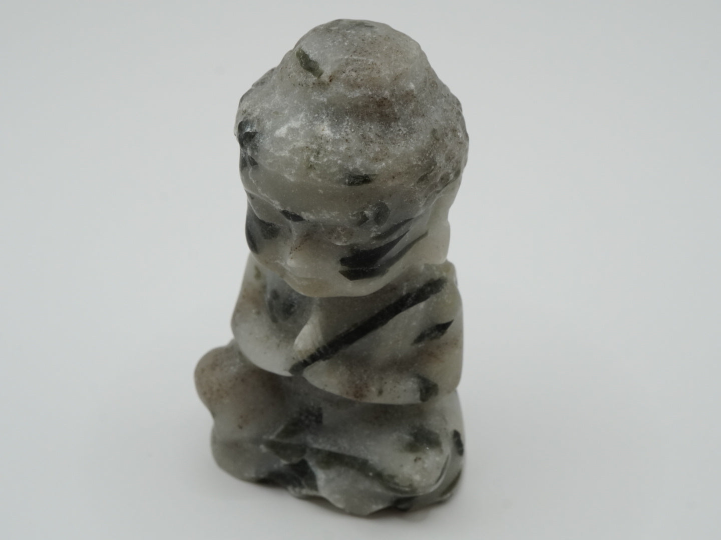 Grüner turmalin in Quarz Buddha