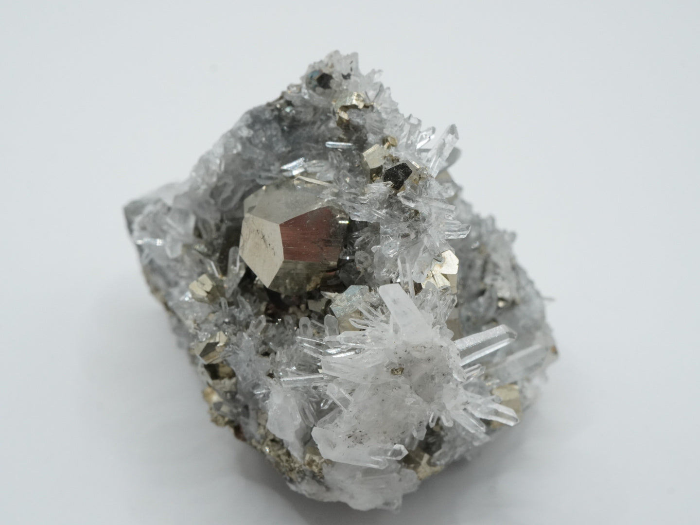 Bergkristall mit Pyrit Rohstein
