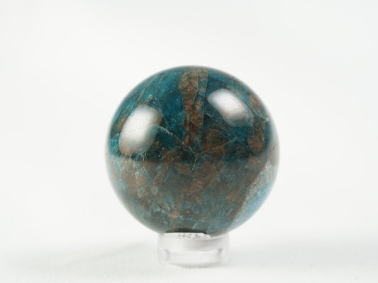 blaue Apatit Kugel